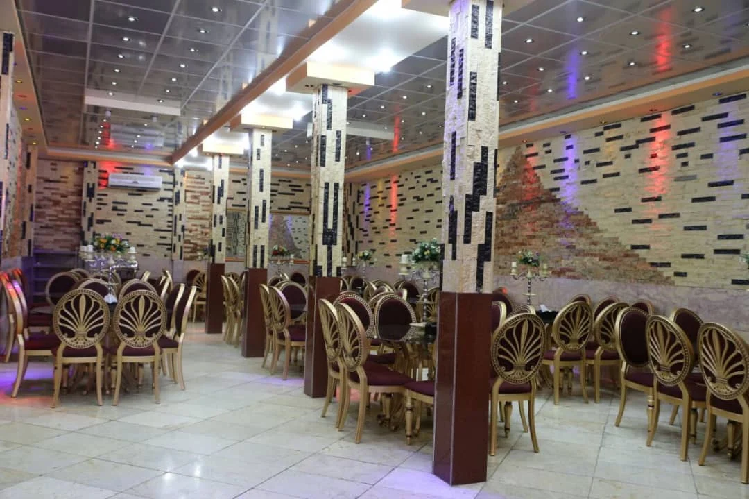 مجموعه تالار پذیرایی یادگار (قصر آینه سابق) در تهران