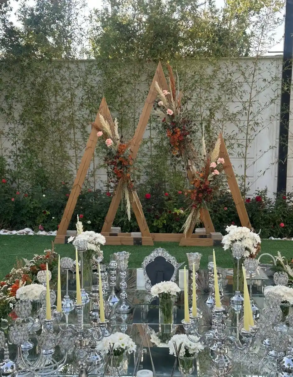 نمایی از باغ تالار شهرزاد در تهران
