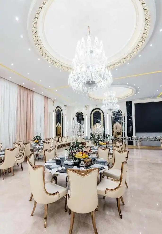 باغ تالار عمارت آریاس برای مجالس و مراسم در تهران