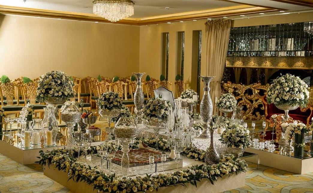 تالار مجلل آینه
