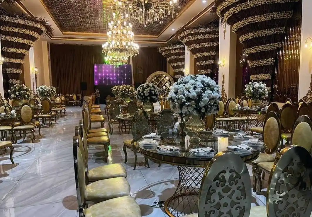 طراحی داخلی باغ عمارت فاخر، تهران