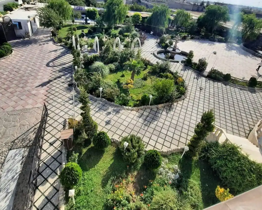 باغ تالار ملکه برای برگزاری عروسی در تهران