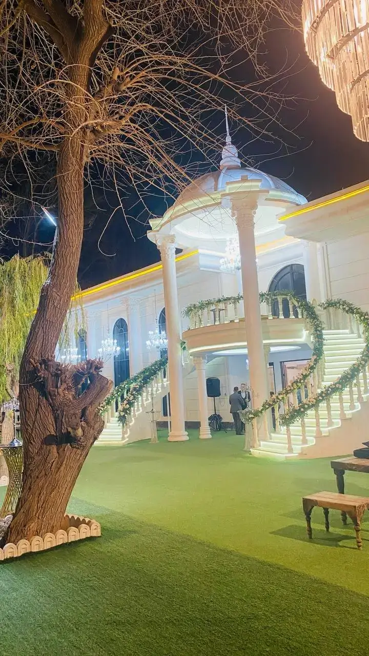 مجموعه باغ تالار پارسا در تهران